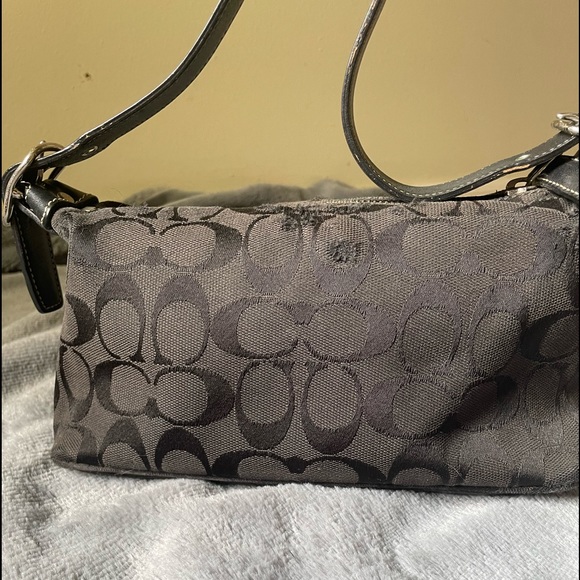 Authentic Coach Handbag - Picture 5 of 13